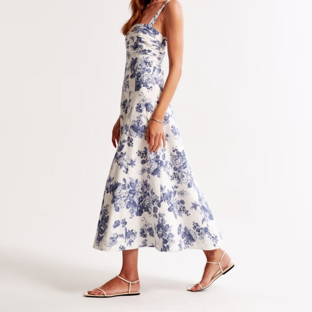 Brand new never worn Abercrombie dress